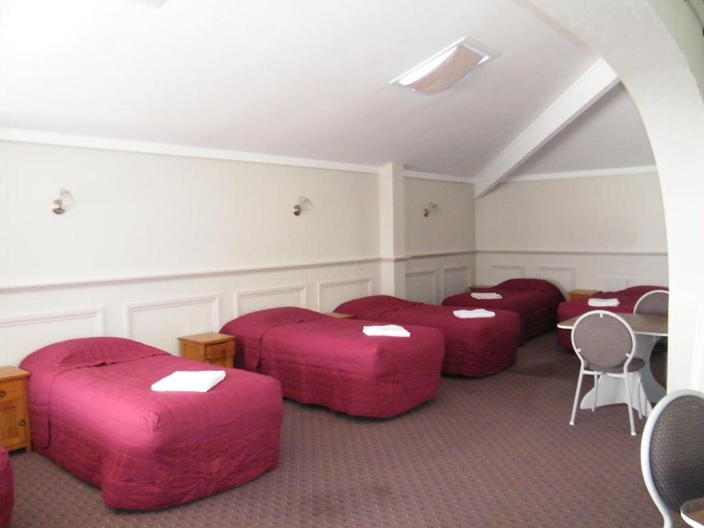 Colonial City Motel Hamilton Phòng bức ảnh